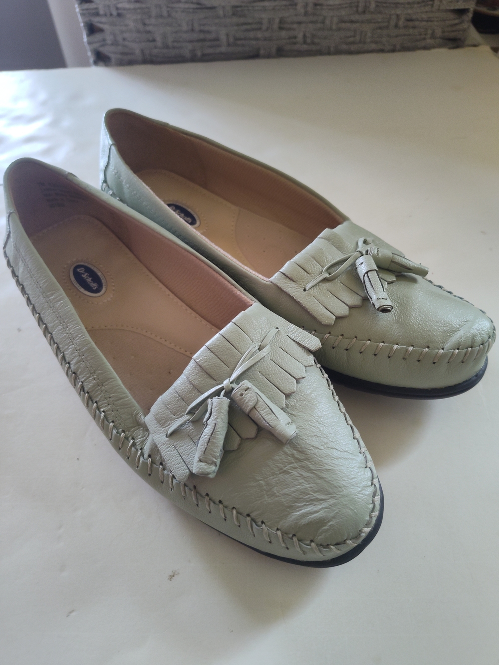 Wimen's Dr. Scholl's Pale Mint Tassel Moccasin Leather Flats Size 7M